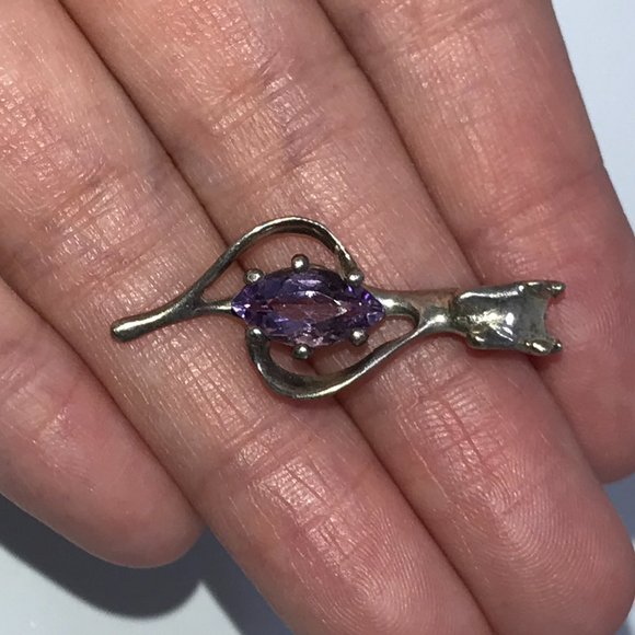 Sterling Silver And Amethyst Pendant - Picture 5 of 14